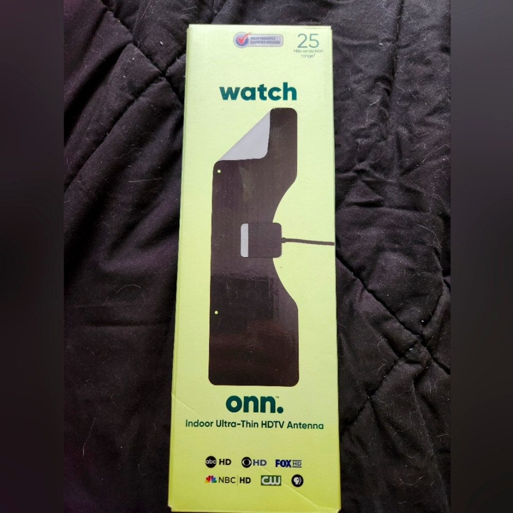 Onn Black Indoor Ultra-Thin HDTV Antenna